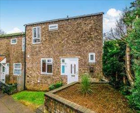 3 Bedroom End of Ter...
